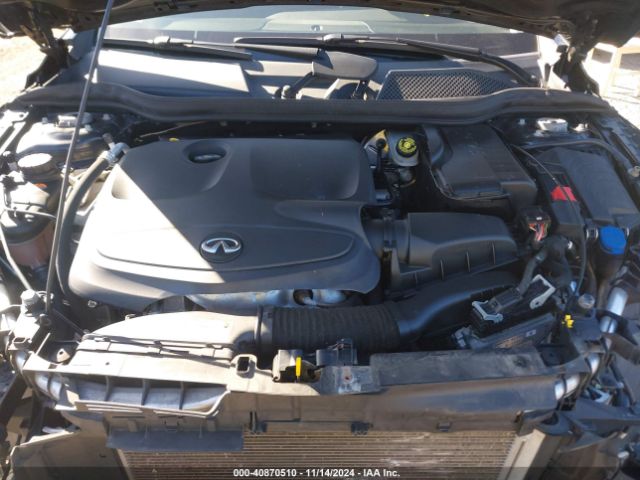 SJKCH5CR9JA056976 Infiniti Qx30 Premium
