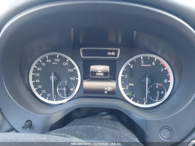 SJKCH5CR9JA056976 Infiniti Qx30 Premium