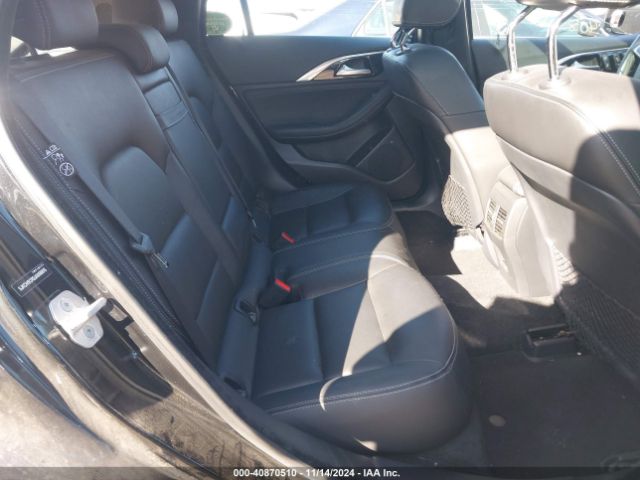 SJKCH5CR9JA056976 Infiniti Qx30 Premium