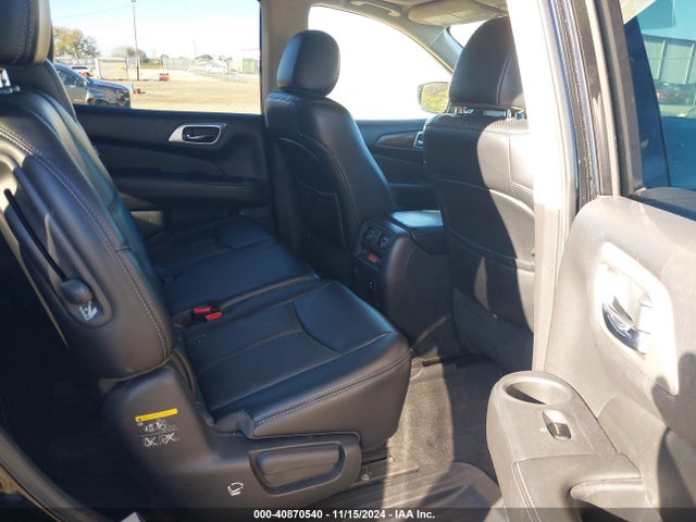 Nissan Pathfinder Platinum 2017 5N1DR2MN1HC696656 Image 8
