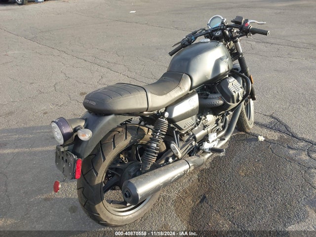 2022 MOTO GUZZI V7 ZGUKZUA00NM001120 Photo 3