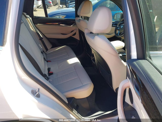 5UXTR7C59KLF30814 BMW X3 Sdrive30i