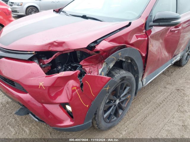 2T3RFREV5JW717487 Toyota Rav4 Adventure/xle