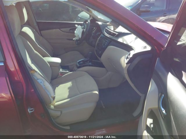 KNMAT2MV5GP687099 Nissan ROGUE SV
