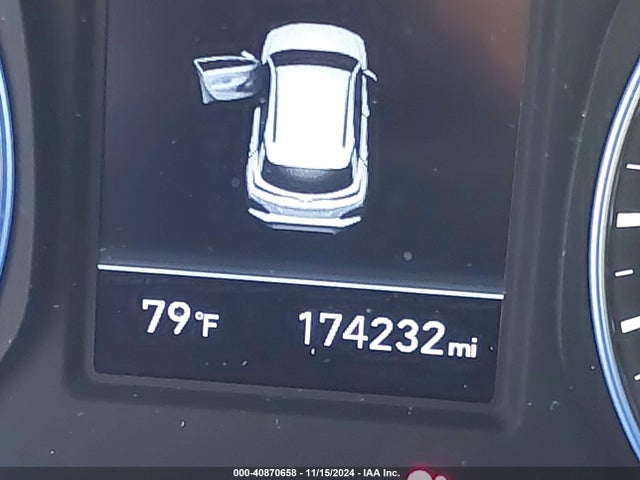 KM8K22AA4KU390100 Hyundai Kona Sel
