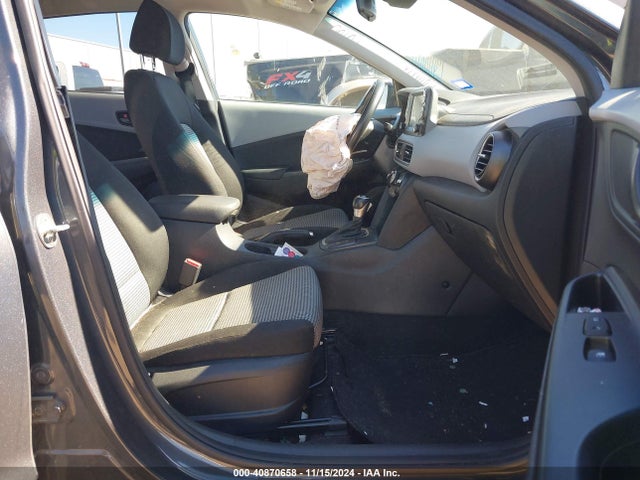 KM8K22AA4KU390100 Hyundai Kona Sel