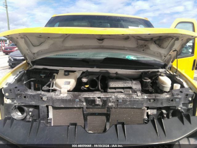 1GCWGFCF6F1281877 Chevrolet Express 2500 Work Van