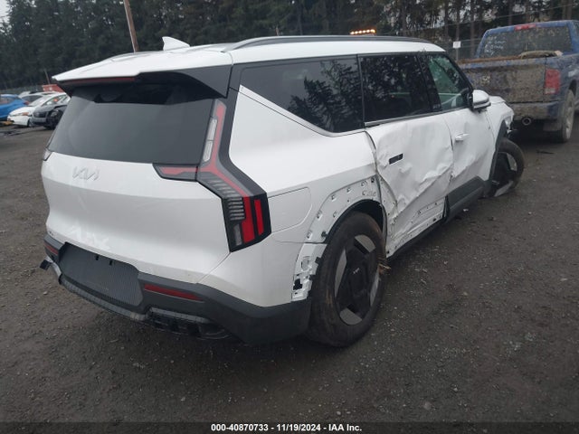 KIA Ev9 Wind 2024 KNDAFFS52R6022428 Image 4