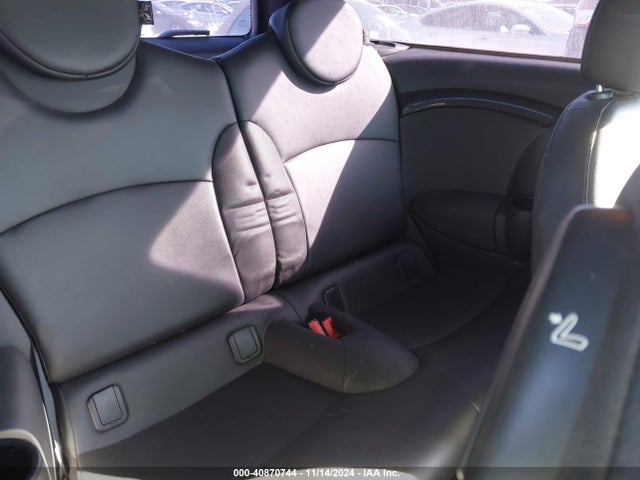 2012 MINI COOPER S CLUBMAN WMWZG3C5XCTY38614 Photo 7