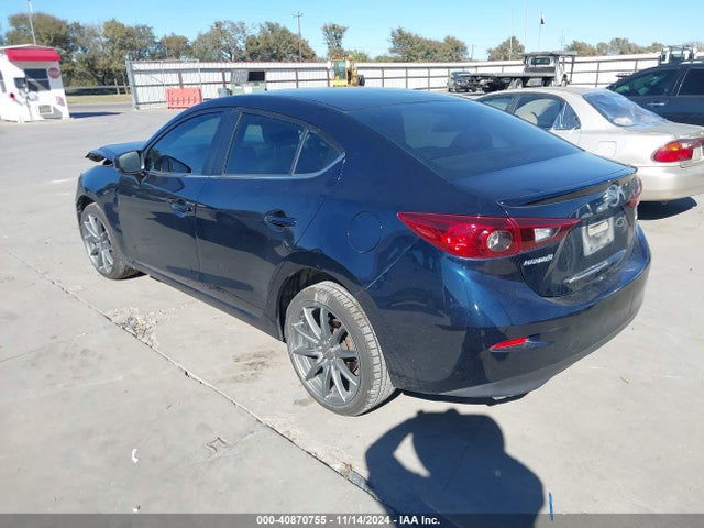 3MZBN1V37JM172816 Mazda Mazda3 Touring