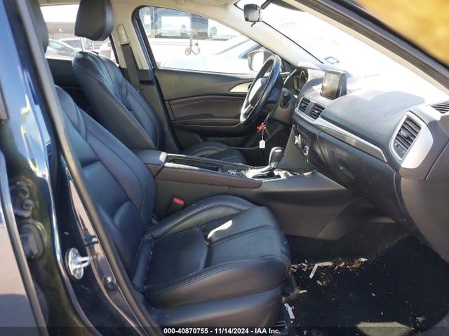 3MZBN1V37JM172816 Mazda Mazda3 Touring