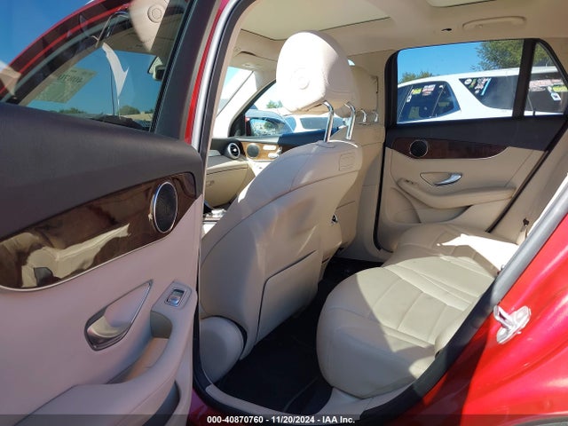 WDC0G4JB3KF512431 Mercedes-Benz GLC 300