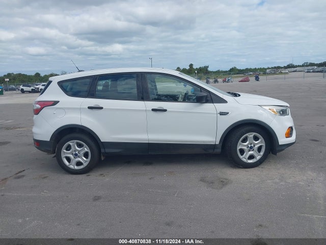 Ford ESCAPE S 2017 1FMCU0F72HUB15902 Image 13