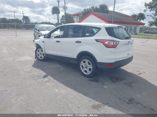 Ford ESCAPE S 2017 1FMCU0F72HUB15902 Image 3