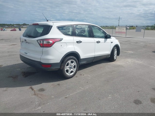 Ford ESCAPE S 2017 1FMCU0F72HUB15902 Image 4