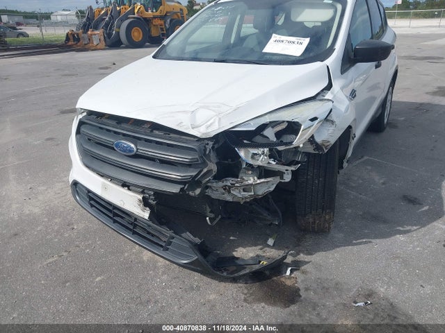 Ford ESCAPE S 2017 1FMCU0F72HUB15902 Image 6