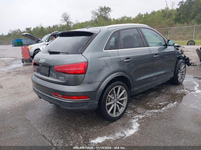 WA1JCCFS9JR027176 Audi Q3 2.0t Premium/2.0t Sport Premium