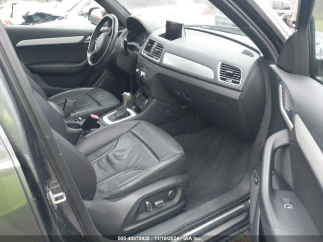 WA1JCCFS9JR027176 Audi Q3 2.0t Premium/2.0t Sport Premium
