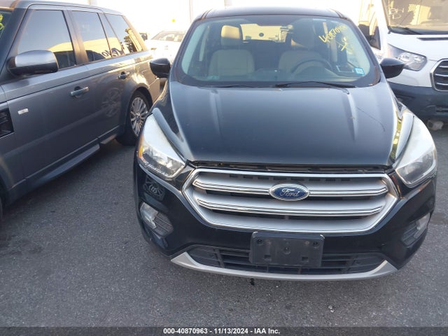 Ford ESCAPE SE 2017 1FMCU9G97HUB33980 Image 6