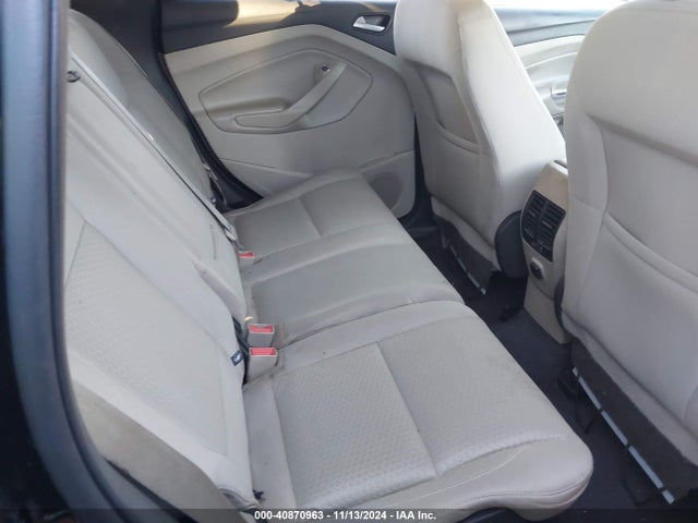 Ford ESCAPE SE 2017 1FMCU9G97HUB33980 Image 8