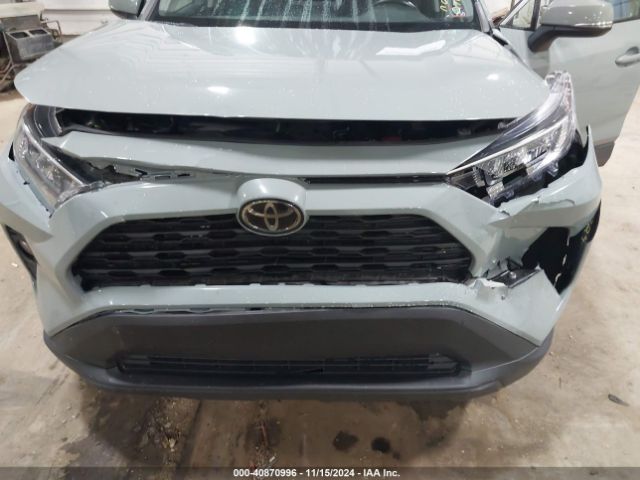 2T3A1RFV2KC030111 Toyota Rav4 Xle Premium