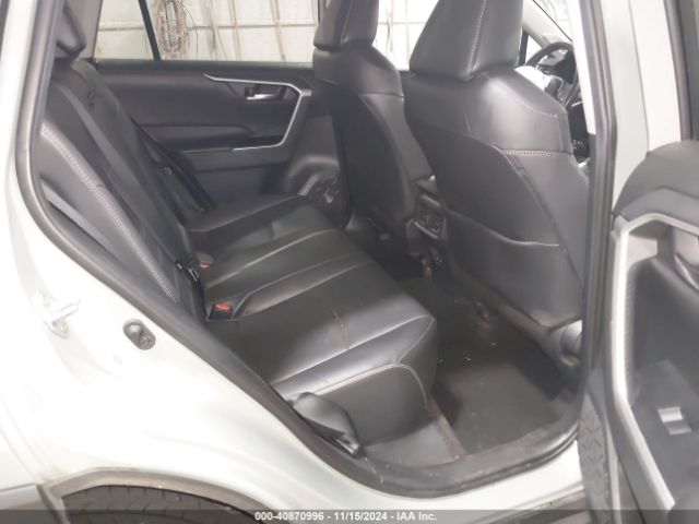 2T3A1RFV2KC030111 Toyota Rav4 Xle Premium