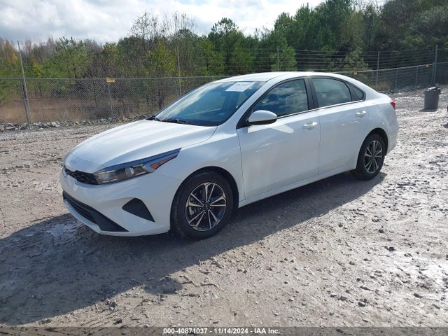 KIA Forte Lxs 2024 3KPF24AD7RE799941 Image 2
