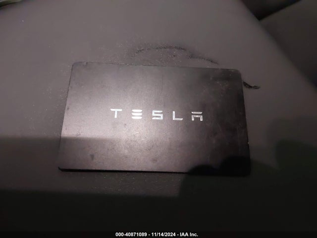 2023 TESLA MODEL 3 5YJ3E1EA0PF698028 Photo 10
