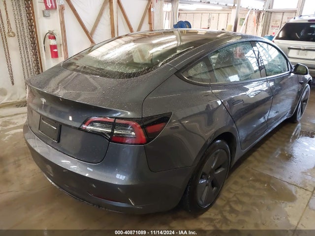 2023 TESLA MODEL 3 5YJ3E1EA0PF698028 Photo 3