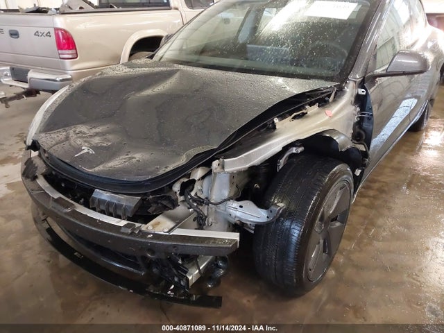 2023 TESLA MODEL 3 5YJ3E1EA0PF698028 Photo 5