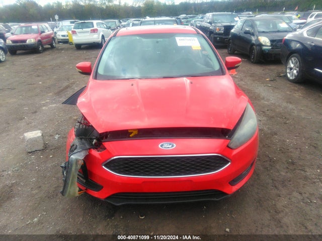 Ford FOCUS SE 2015 1FADP3K20FL302883 Image 12