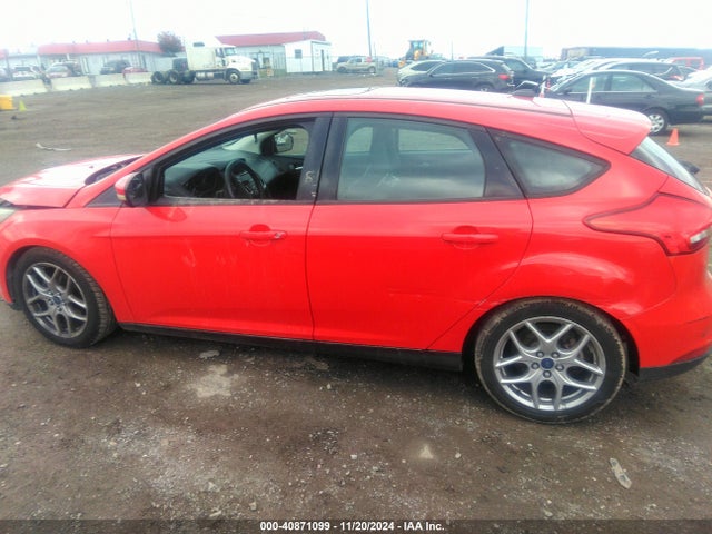 Ford FOCUS SE 2015 1FADP3K20FL302883 Image 14