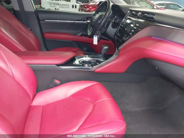 4T1B61HK6KU796490 Toyota CAMRY XSE