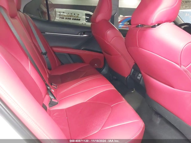 4T1B61HK6KU796490 Toyota CAMRY XSE