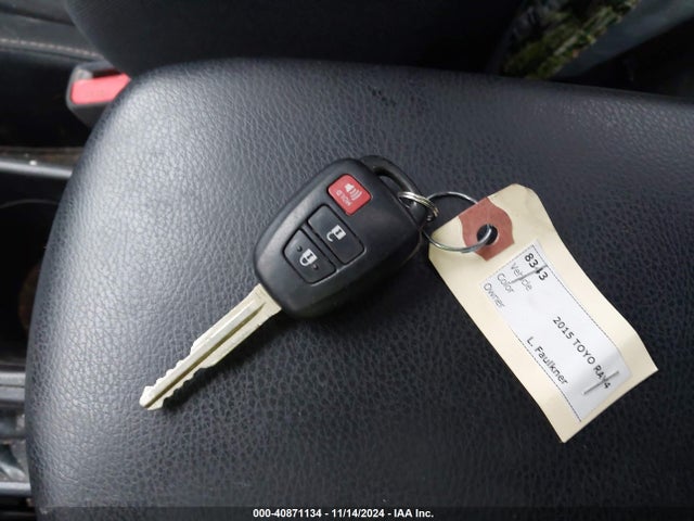 Toyota Rav4 Xle 2015 JTMRFREV4FD147678 Image 11