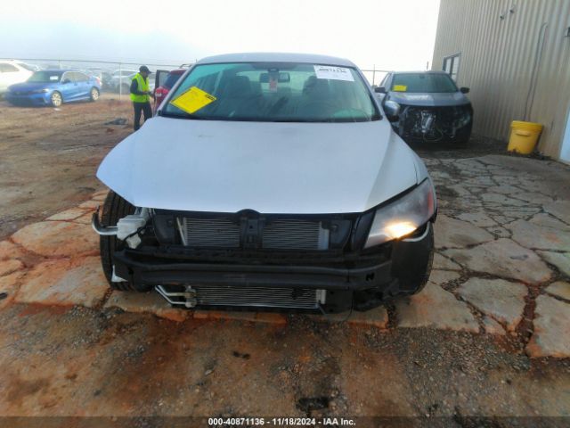 1VWAS7A36FC021097 Volkswagen Passat 1.8t Wolfsburg Edition