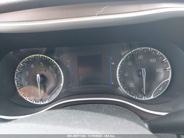 Chrysler Pacifica Touring L 2018 2C4RC1BG9JR275288 Image 7