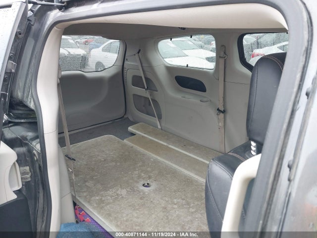 Chrysler Pacifica Touring L 2018 2C4RC1BG9JR275288 Image 8
