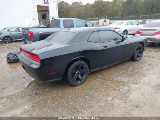 2C3CDYAG4EH247749 Dodge Challenger Sxt