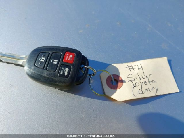 4T4BF1FK0ER405833 Toyota CAMRY LE