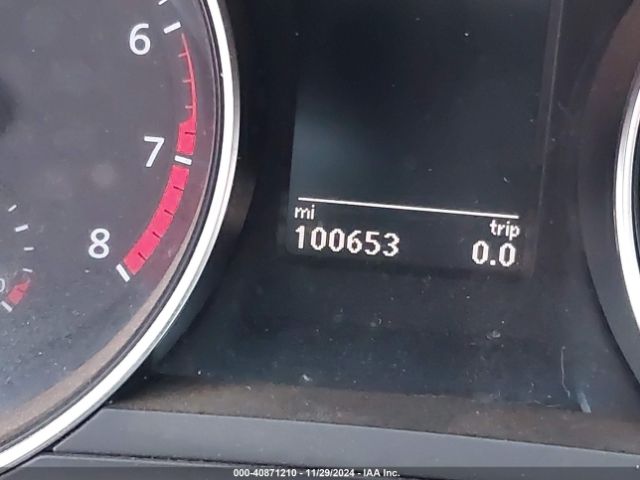 3VWDB7AJ3JM207201 Volkswagen Jetta