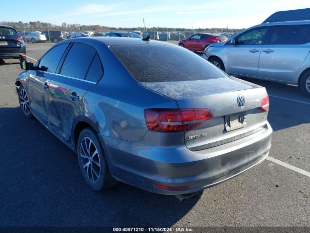 3VWDB7AJ3JM207201 Volkswagen Jetta