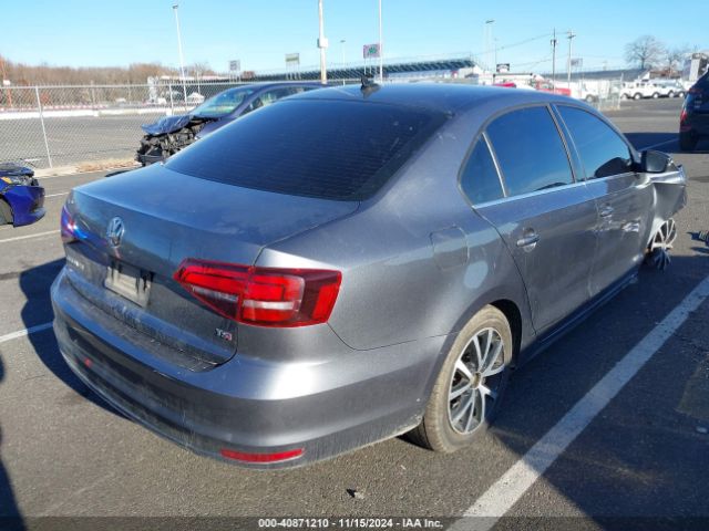 3VWDB7AJ3JM207201 Volkswagen Jetta