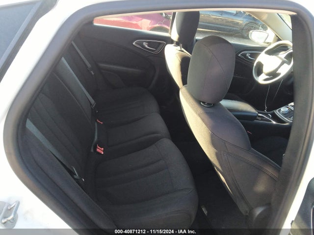 Chrysler 200 Limited 2015 1C3CCCAB9FN637281 Image 8