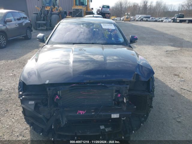 SAJAJ4FX5KCP49828 Jaguar Xe 25t Premium