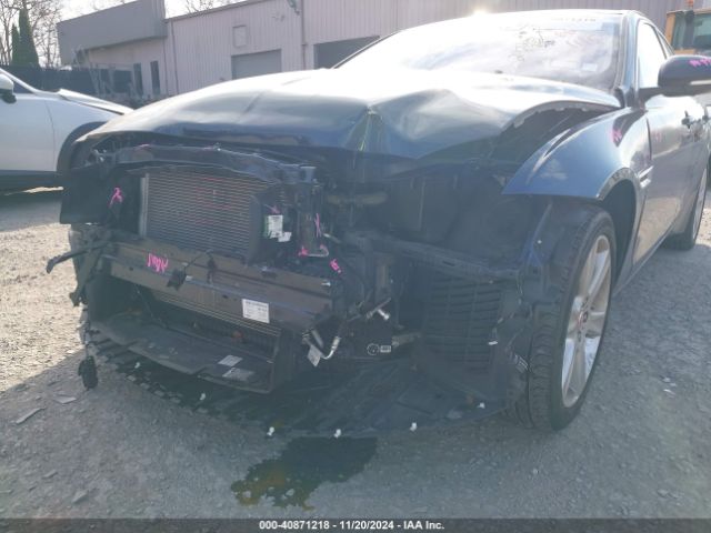 SAJAJ4FX5KCP49828 Jaguar Xe 25t Premium
