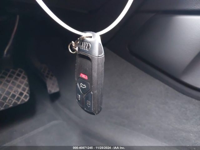 WA1LHAF78HD042110 Audi Q7 2.0t Premium
