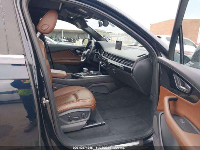 WA1LHAF78HD042110 Audi Q7 2.0t Premium