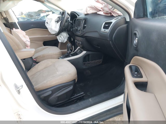 3C4NJCAB4HT669570 Jeep New Compass Sport Fwd