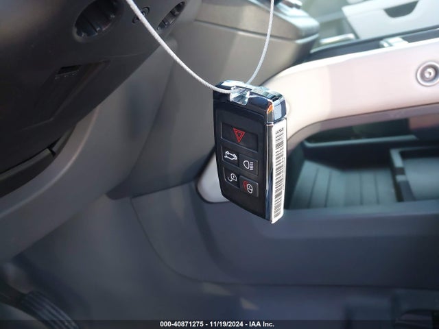 SALE2FEU0R2302008 Land Rover Defender 130 P400 X-dynamic Se